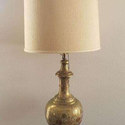 1 Gold Table Lamp