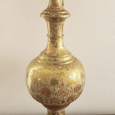 1 Gold Table Lamp