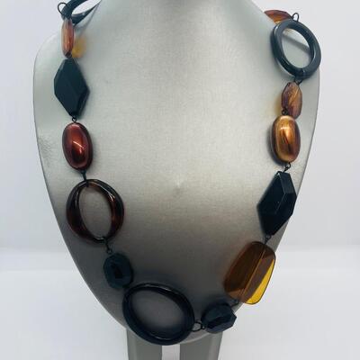 Lot 96: NY Chunky Costume Beaded Necklace