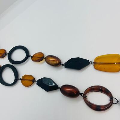 Lot 96: NY Chunky Costume Beaded Necklace