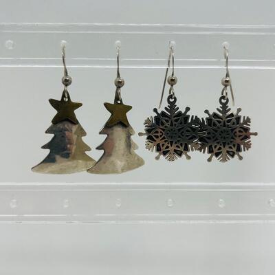 Lot 97: Gardella Delightful & Dainty Sterling Christmas Trees and Snowflakes
