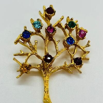 Lot 101: Tree of Life Pendant and Tigerseye Stick Pin