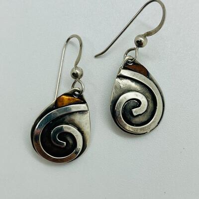 Lot 106: Vintage Gardella Sterling Silver Pierced Earrings