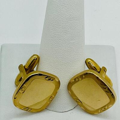 Lot 108: Speidel USA Goldtone Cufflinks