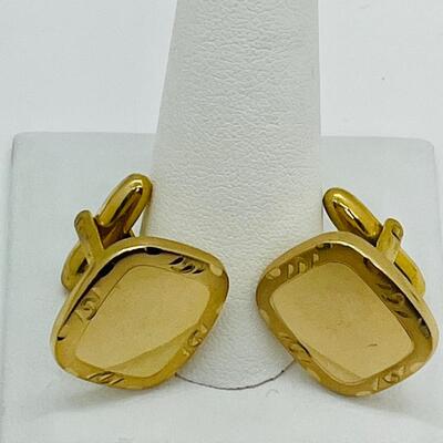 Lot 108: Speidel USA Goldtone Cufflinks