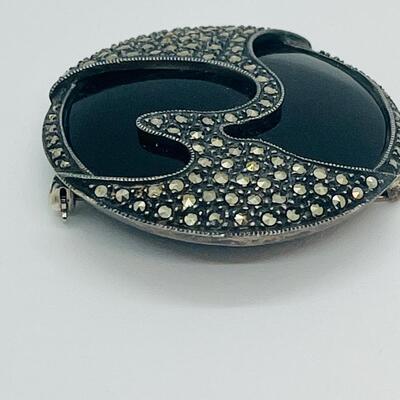 Lot 71: Awesome Art Deco Brooch Marcasite & Black Onyx