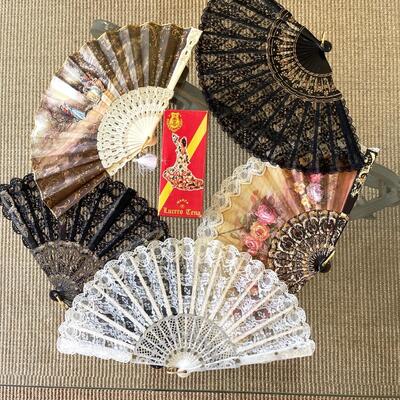 Lot 359 Spanish Fan Collection