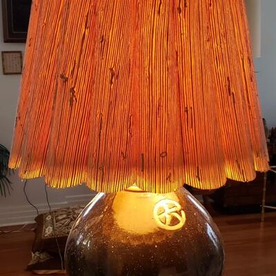 1 Brown Oriental Lamp