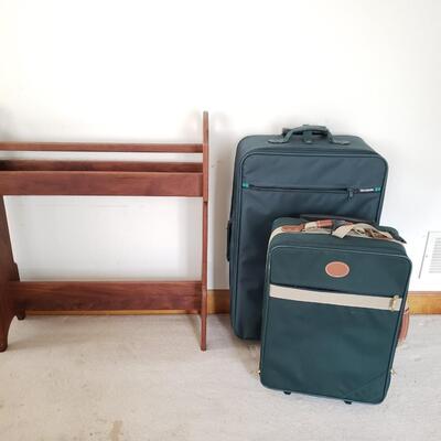 Quilt Rack & Luggage