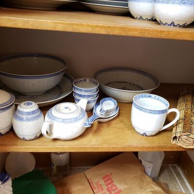 Asian Themed Dish Set