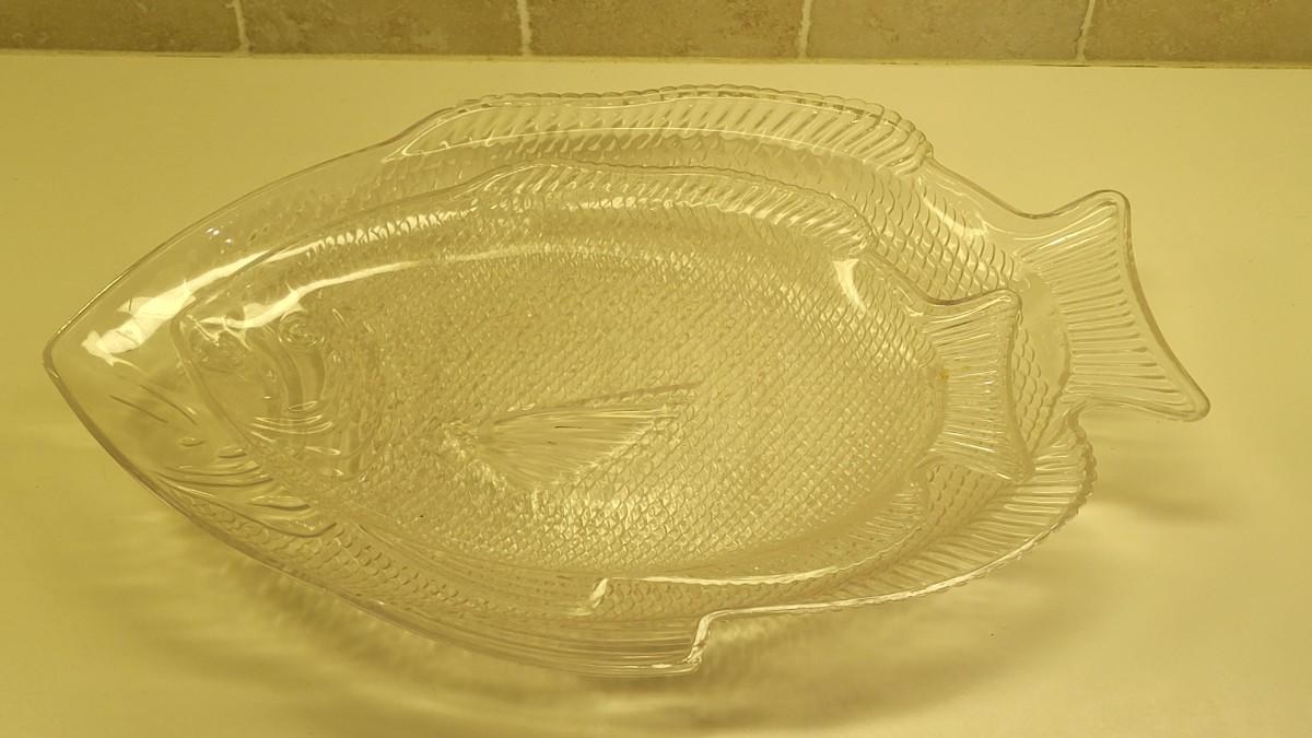 Lot 19 (2) Large Plastic Fish Platters