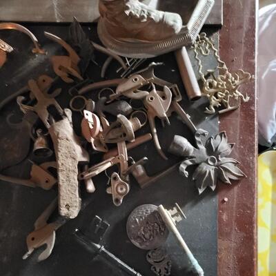 Bird Cage & Metal Items