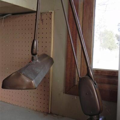 LOT 173  VINTAGE DAZOR FLOATING FIXTURE