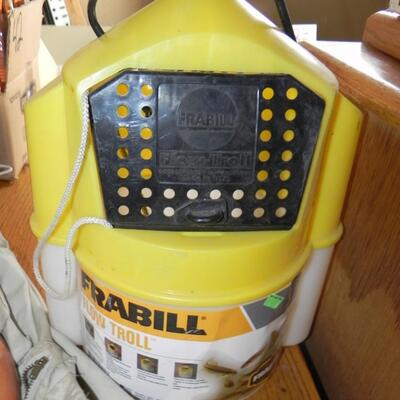 LOT 178  FRABILL FLOW TROLL BUCKET
