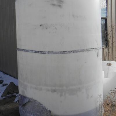 LOT 180  RAINWATER TANK
