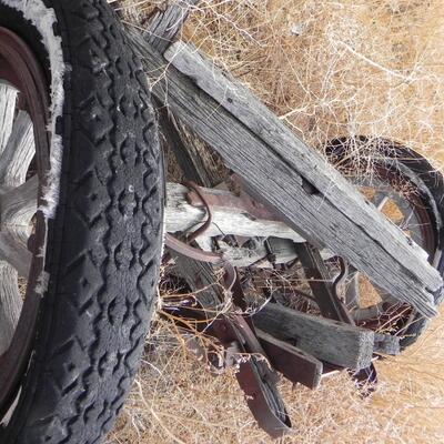 LOT 90  WAGON WHEELS