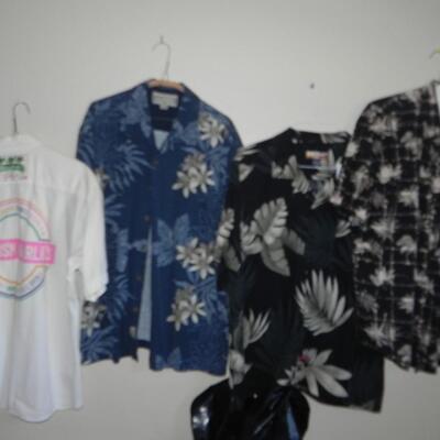 LOT 201  MENS HAWAIIAN SHIRTS