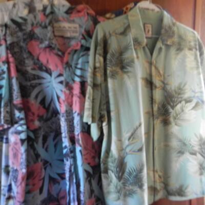 LOT 201  MENS HAWAIIAN SHIRTS