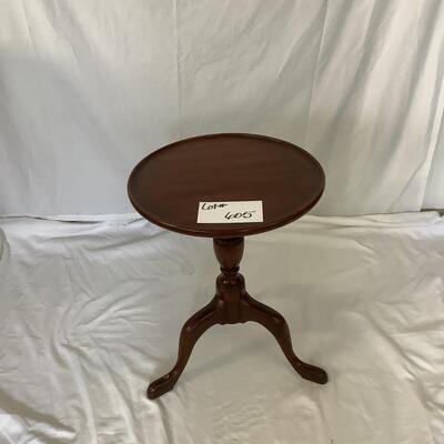 C - 605 Vintage Henkel Harris Mahogany Pedestal Table