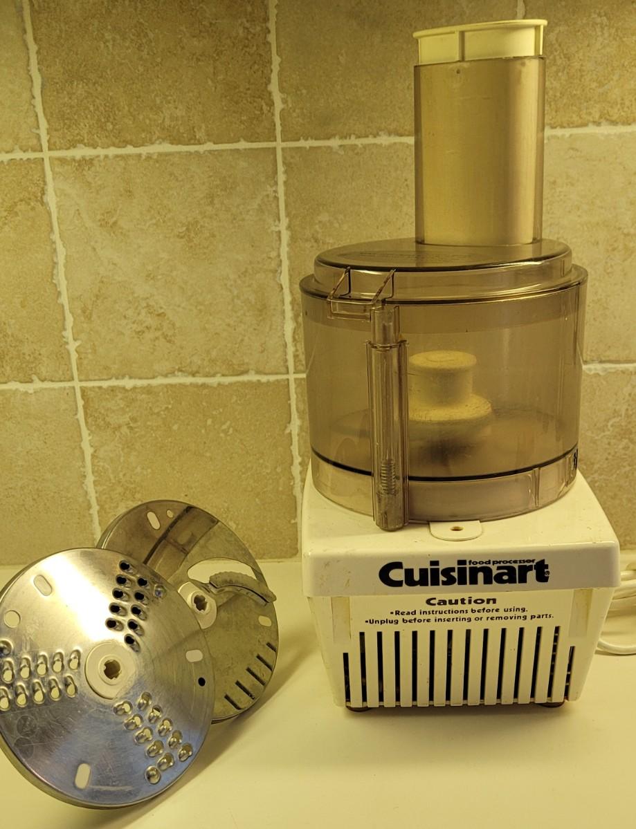 Lot 83 Cuisinart Food Processor