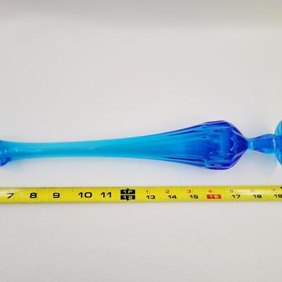 VINTAGE VIKING STRETCH BLUE GLASS VASE