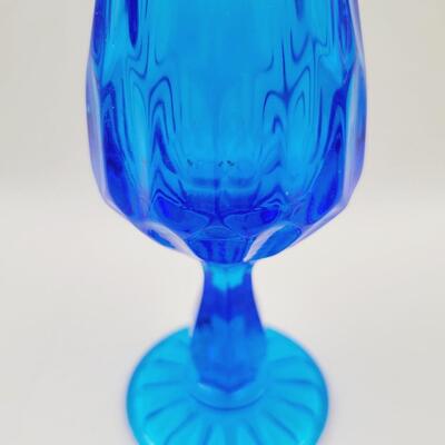 VINTAGE VIKING STRETCH BLUE GLASS VASE