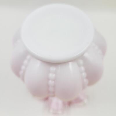 WHITE & PINK CRESTED/ RUFFLED GLASS VASE