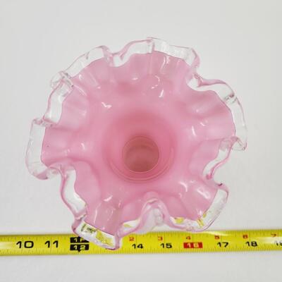 WHITE & PINK CRESTED/ RUFFLED GLASS VASE