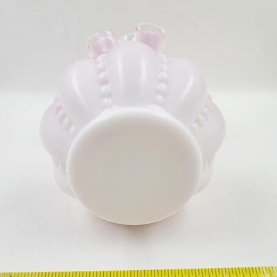 WHITE & PINK CRESTED/ RUFFLED GLASS VASE