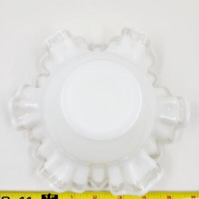 VINTAGE CRESTED / RUFFLED WHITE GLASS BOWL