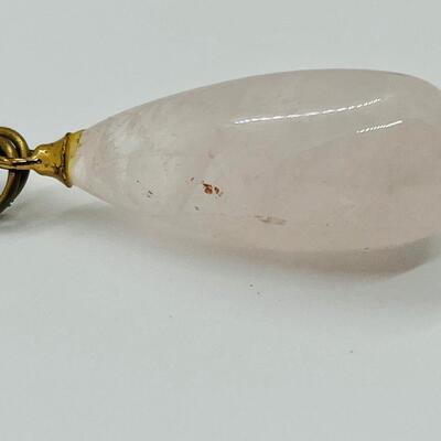 Lot 113: Vintage Rose Quartz Teardrop Pendant