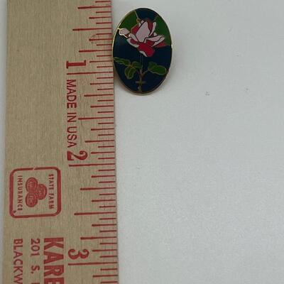 Lot 121: Krementz Two-Tone Flower Pin, 925 Bow with CZ's and More