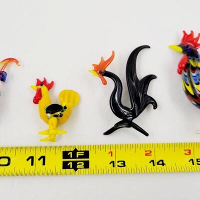 4 PC HAND BLOWN ROOSTER - CHICKEN COLLECTABLES