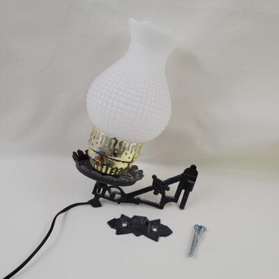 CAST IRON WALL OIL LAMP FIXTURE W/ ELECTRIC OIL LAMP STYLE LIGHT