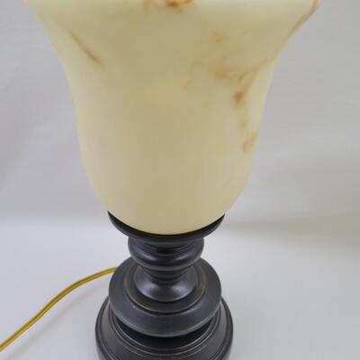 DECORATIVE RESIN SHADE TABLE LIGHT