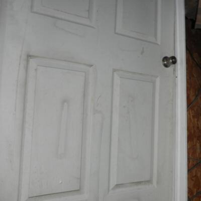 LOT 207  36" SOLID WOODEN DOORS