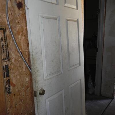 LOT 207  36" SOLID WOODEN DOORS