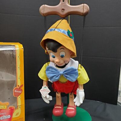 Pinocchio, Animated and Sings