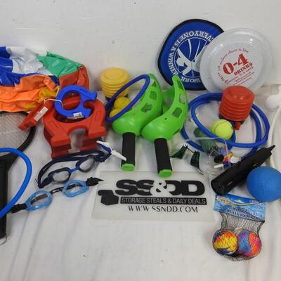 20 pc Kids Sports/Outdoor Equipment, Horse Shoes, 