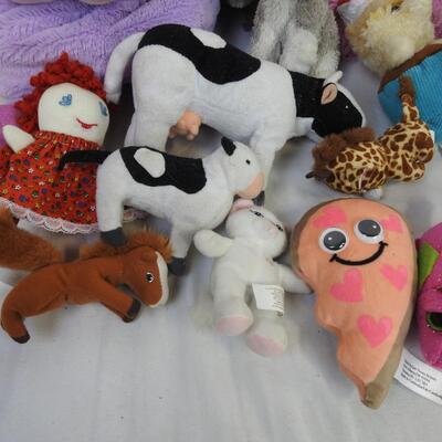 25+ Stuffed Animals: Unicorn, Dogs, Dogs, Cows, Wolf, Sloths, Sheep, and More