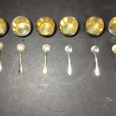 B - 656 Lot of Sterling Silver Salt Bowls & Spoons / Nut Bowl