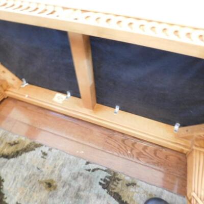 Wood Frame Decorative Cushioned Bench 39