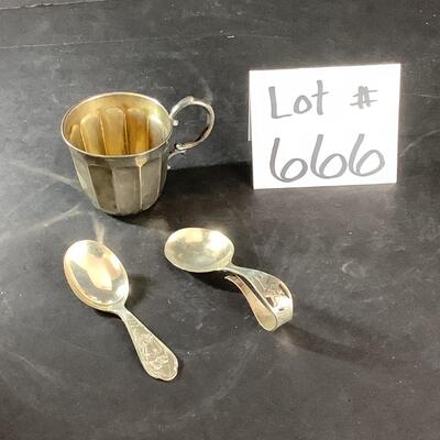 B - 666 Sterling Silver Baby Cup & Spoons