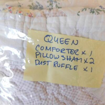 Quilted Queen Comforter Set includes 2 Shams and Dust Ruffle