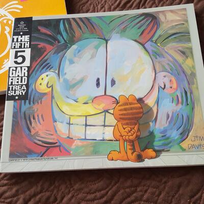 Garfield The Cat Book Collection