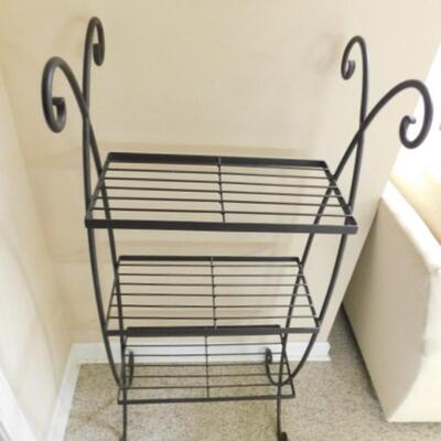 Wrought Metal Wire Triple Tier Display Stand