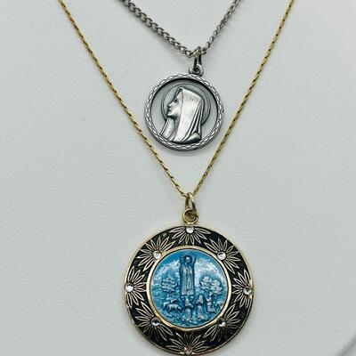 Lot 131: Religious lot