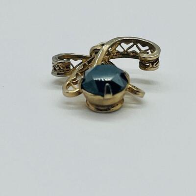 Lot 137: Titan Vermeil Sterling & Black Onyx Pendant