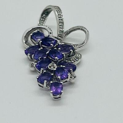 Lot 154: 10k White Gold Pendant with Amethyst 