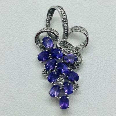 Lot 154: 10k White Gold Pendant with Amethyst 